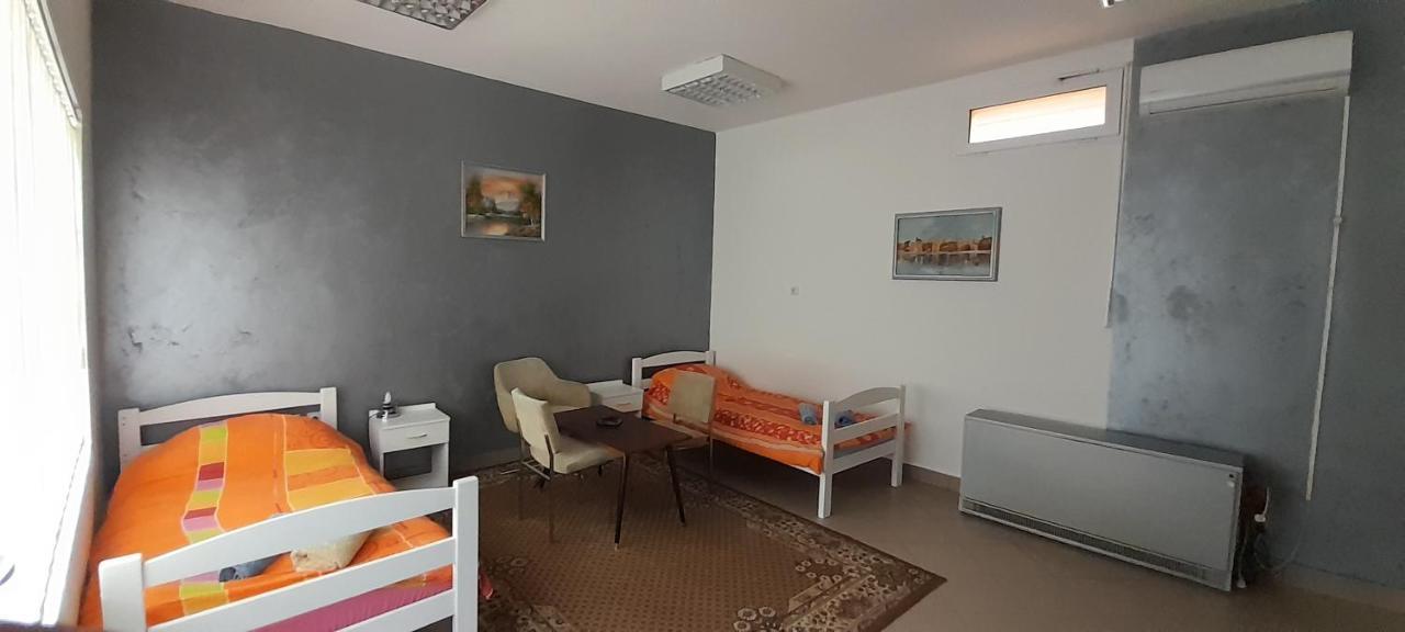 Privatan Smestaj Knjazevac 外观 照片